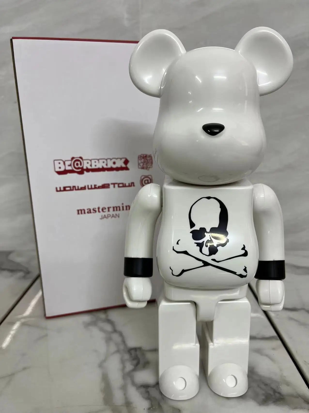 BE@RBRICK 400% STATUES