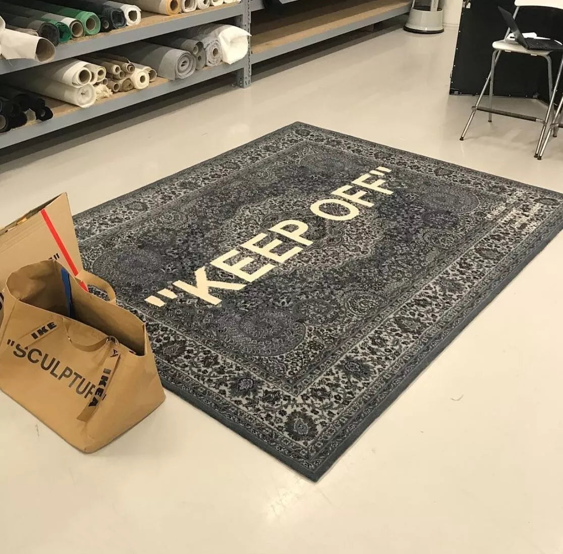 "KEEP OFF" MATTA SVART